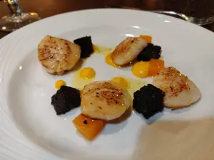 Offshore Bar & Grill