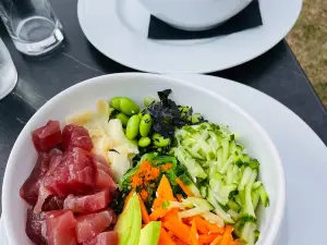 BLIŪDAS Sushi & Bowls