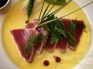 Hatari Restaurant