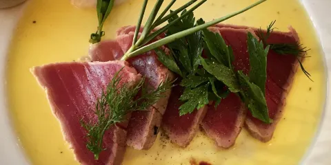 Hatari Restaurant