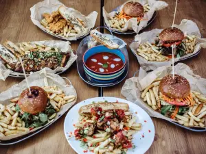 Bavs Urban Food & Bar
