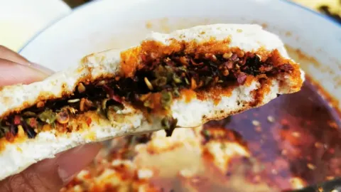 娟娟豆腐泡 in Weinan