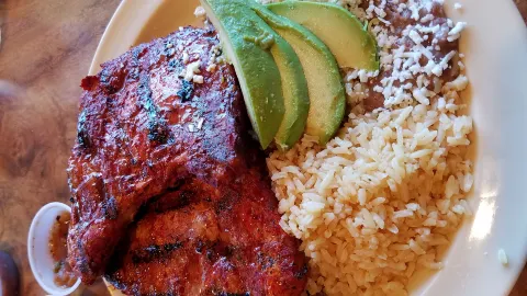 Floriano's Mexican Food in ลอมพอค