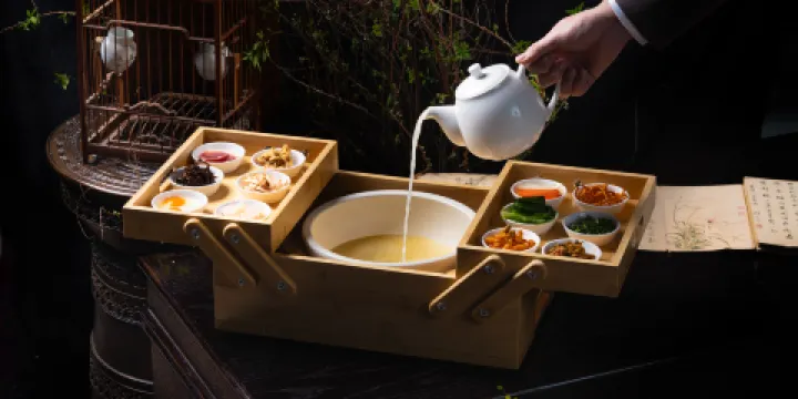 昆明滇池宋品酒店·雲輝閣