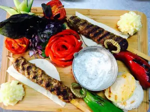 Caretta Restaurant & Bar