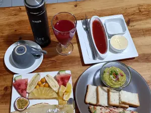 Colibri Tavern Restaurant Gisenyi