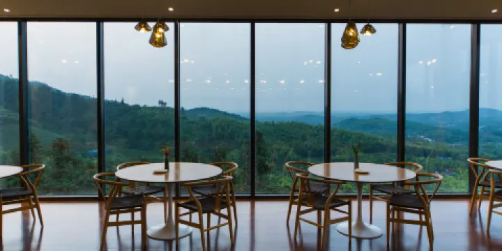 溧陽美岕山野温泉度假村·美岕雲頂餐廳