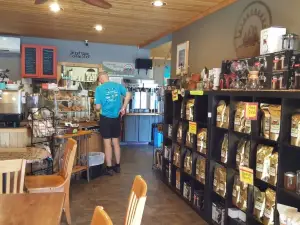 StoneHouse Coffee & Roastery