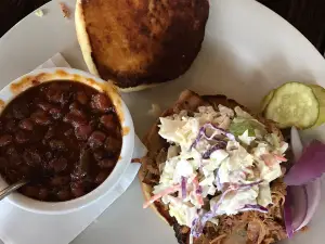 Luther's BBQ
