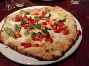 IL Vecchio Forno Wine Bar Cafe