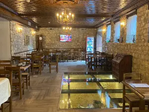 Berat Castle Hotel Restaurant