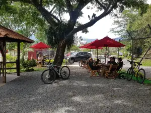 Casa Iguá