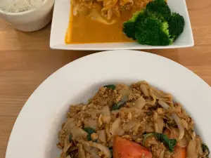 Finn Thai Restaurant