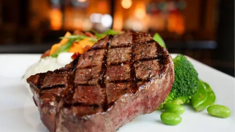 Jack Astor's Bar & Grill Kitchener in キッチナー