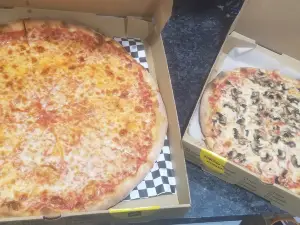 Massimos Pizzeria Ristorante