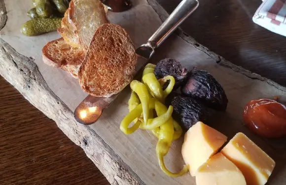 The Irving Inn Social