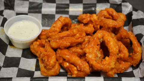 Wings Pizza N Things in Bell County