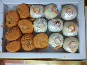 Shri Ram Sweets and Snacks