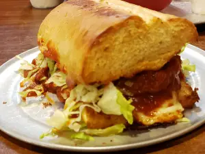 Fox's Pizza Den