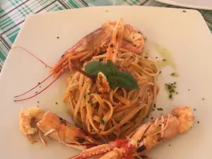 Zahir trattoria pizzeria beach bar