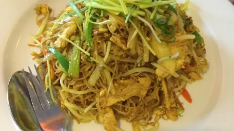 Vietnam Palace Restaurant in ออตตาวา