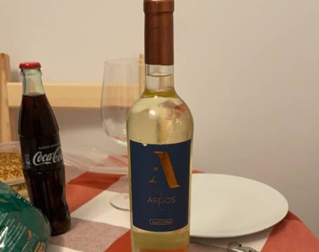 Tapas e vinos
