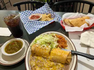 La Dos Gringas