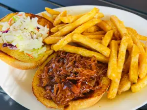 Mustang Cafe & BBQ