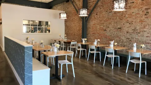 Café Della in Hailey