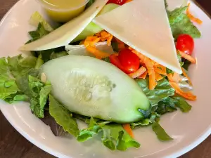 Molly's Restaurant & Bar
