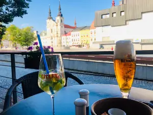 HOTEL TŘI KNÍŽATA
