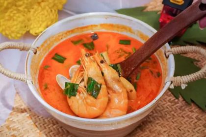 蕉集清迈茶餐厅·กล้วย(汽博店)