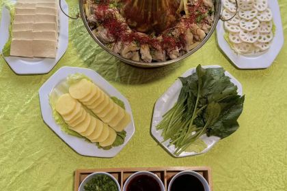 新疆文旅那拉提度假酒店(那拉提景区游客中心店)·花海餐厅