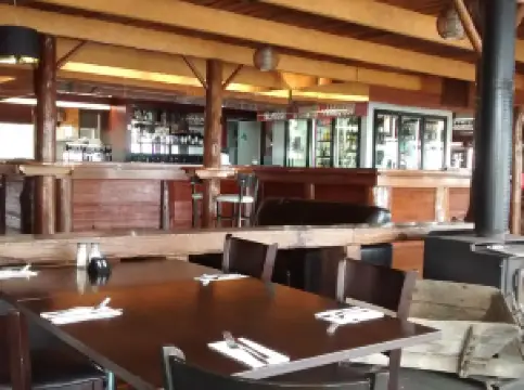 Kalimna Hotel