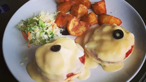 Kaiholo Cafe in 온나
