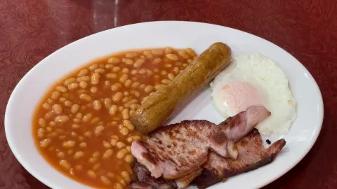 Furnace Green Cafe in Crawley