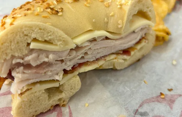 Brooklyn Water Bagel