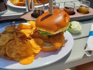 Shipwrecked Brew Pub & Restaurant