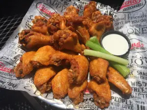 FRIENDS CUMMING GRILL
