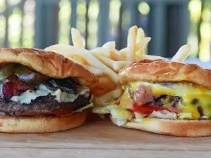 SteerBurger Grill & Grub