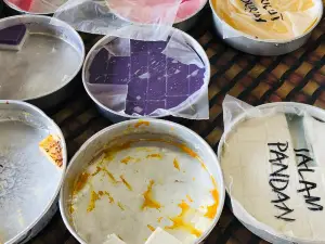 Mak Anjang & Pak Anjang Tepung Talam