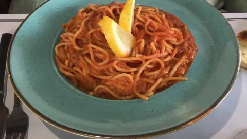 Ajduk pizza&bar in 모스타르