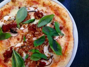 Charlie Pizza