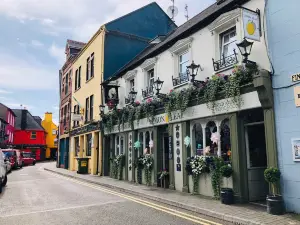 Lemon Leaf Cafe Bar & Townhouse