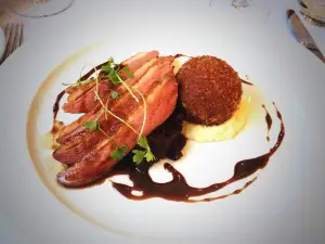 Asquiths Restaurant
