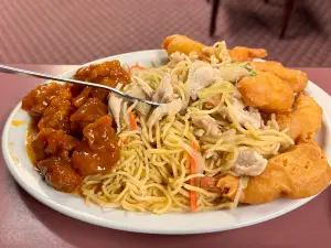 Kiki Gardens Restaurant