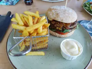 Eetsaloon Snackcounter Het Smulhuisje