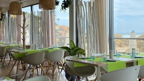 Pedras Amarelas Restaurante in Albufeira