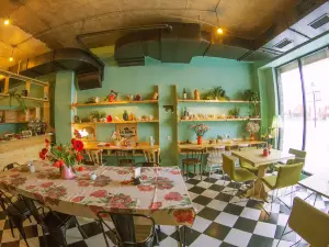 Cafe Chainiki
