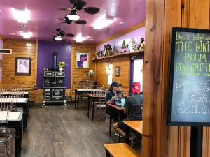 Bobkat's Purple Pie Place